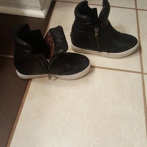 Steve madden Girls sz 13 wedge booties